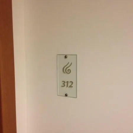 Private In Apartment *